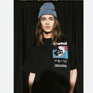 EUC Andy Warhol Pull&Bear Black Graphic Tee